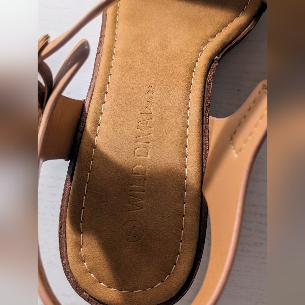 NWOT 7 Mocha Brown Square Toe Heeled Sandals - Picture 5 of 6